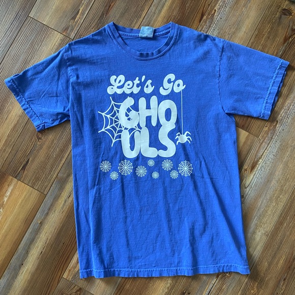 Comfort Color ‘Let’s Go Ghouls’ // Size Medium // Purple and White - Picture 1 of 3